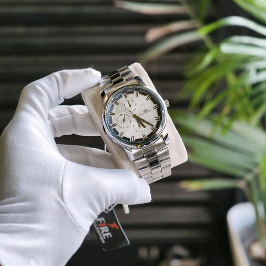 ire Analog Quartz Movement Watch
