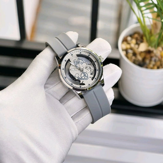 Transparent Design Analog Quartz Movement Watch