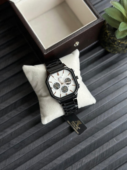 TRENDING MODEL WATCH